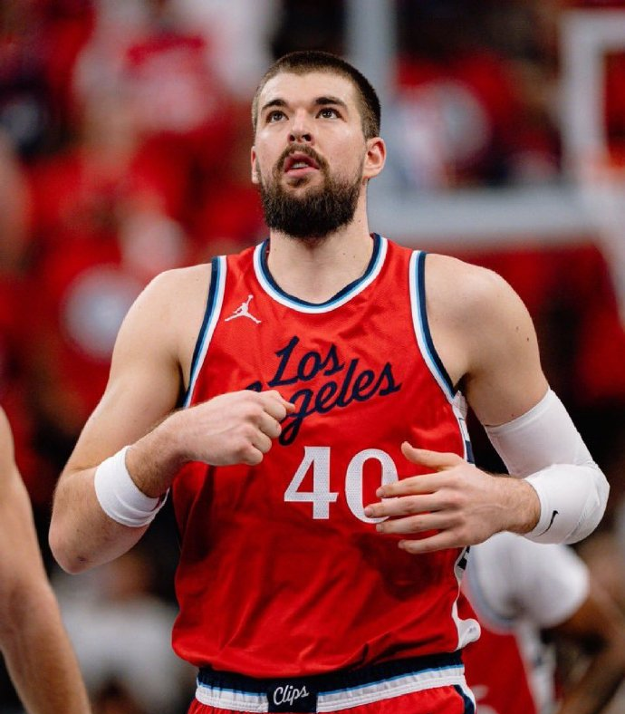 开元棋牌官网-快船主场大胜灰熊,继续保持不败的简单介绍